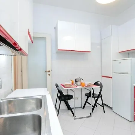 Bergamini Halldis Apartamento Roma