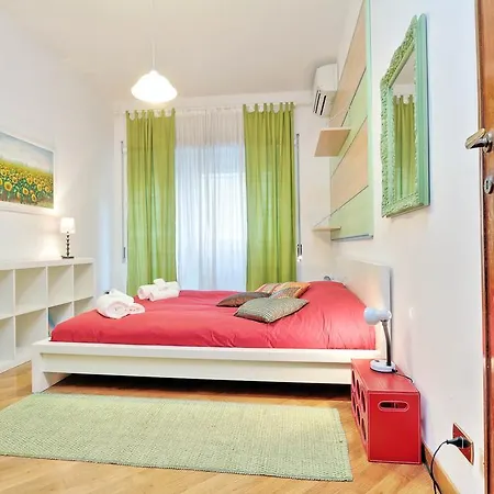 Bergamini Halldis Apartamento