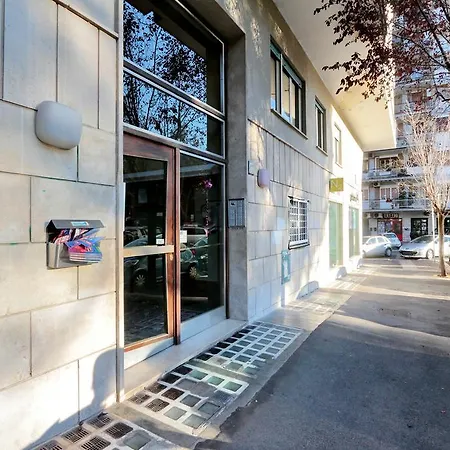 Bergamini Halldis Apartamento Roma