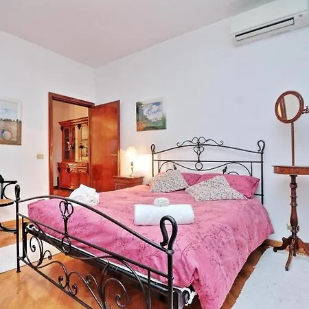 Apartment Bergamini Halldis *