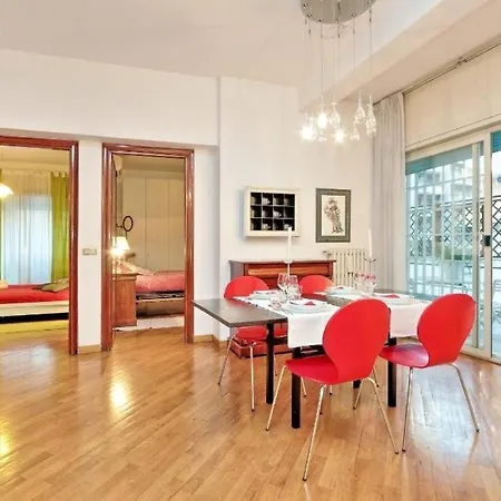 Bergamini Halldis Apartment